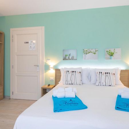 Tenuta Aletheia B&B 알리스테 객실 사진