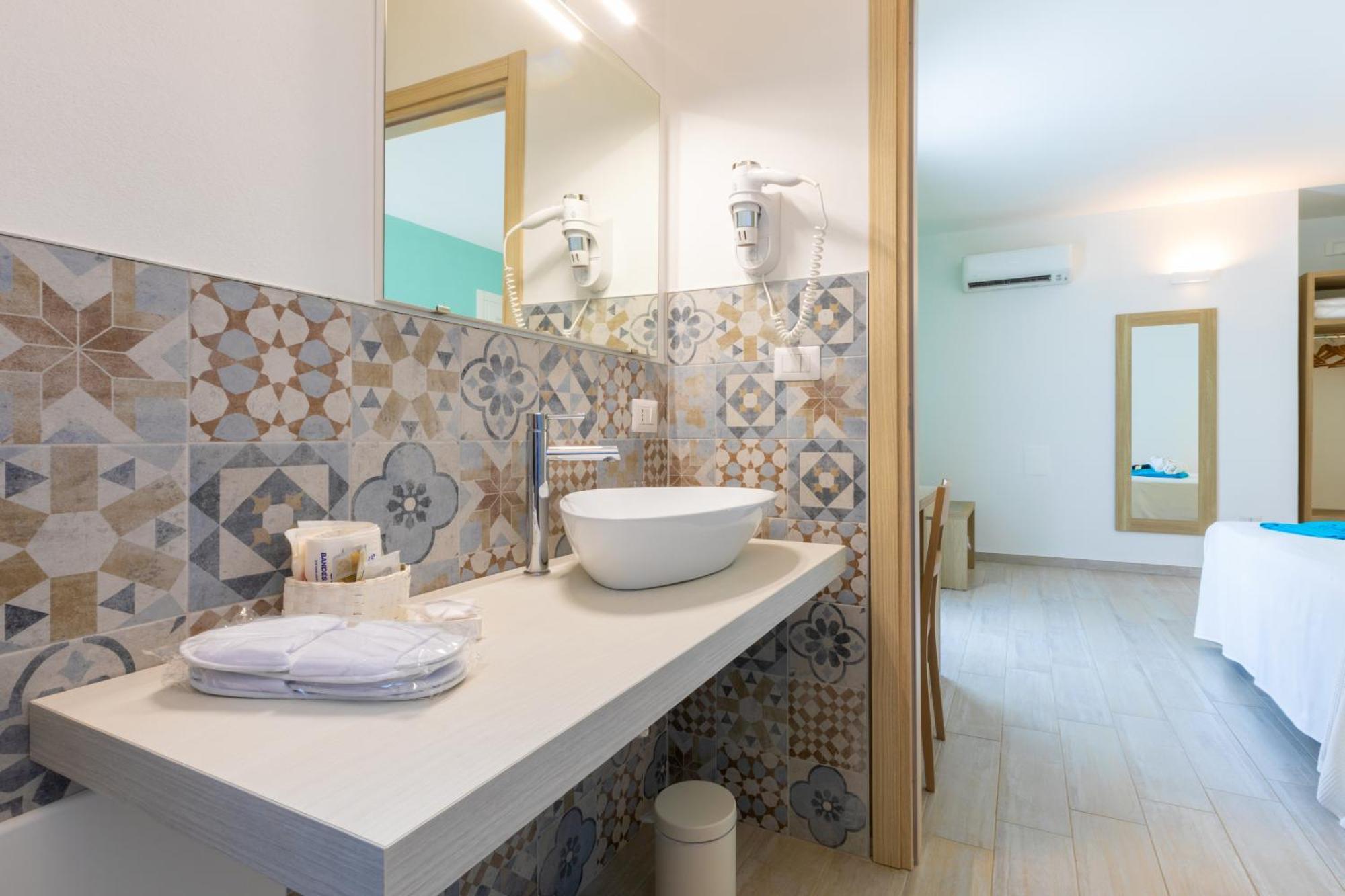 Tenuta Aletheia B&B 알리스테 객실 사진