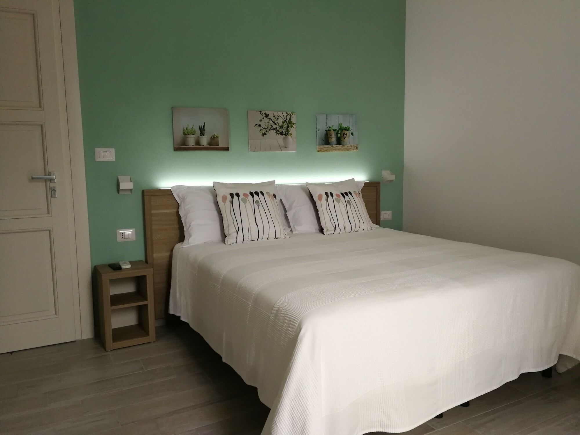 Tenuta Aletheia B&B 알리스테 외부 사진
